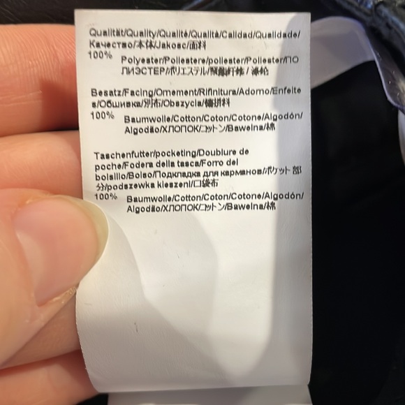 Hugo Boss faux leather pants. Black size 2 - Picture 8 of 8